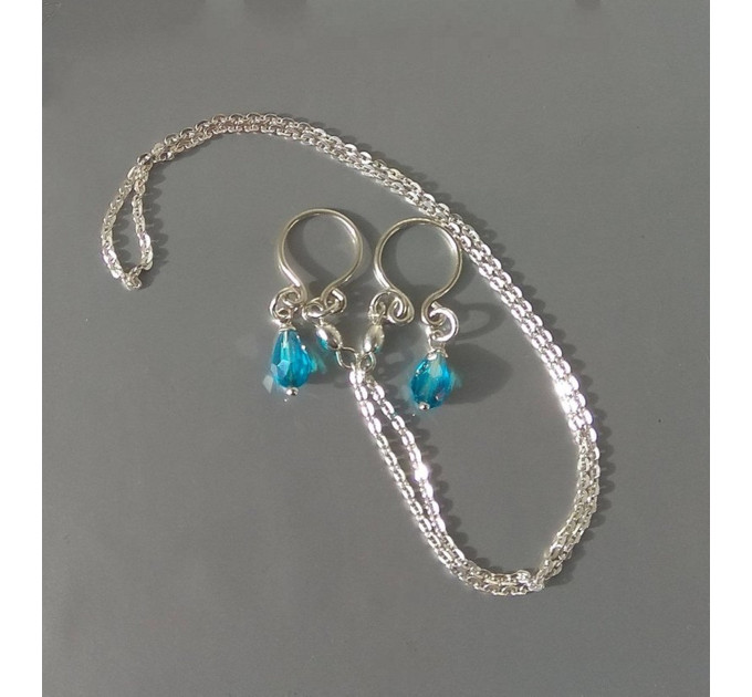 Blue chrystals Silver Nipple rings with chain and blue chrystals -  Non Piercing Nipple Ring