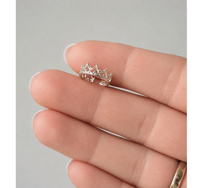 Handmade Crown Ear Cuff "Queen" – No Piercing Needed