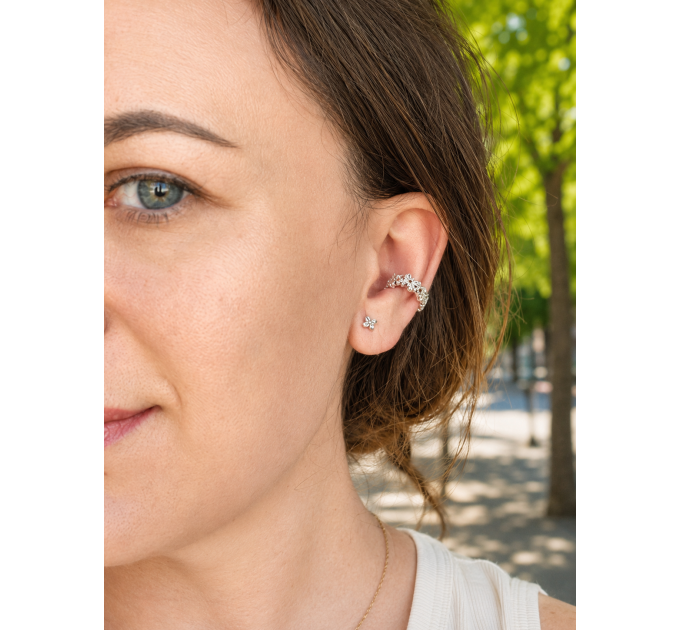 Silver Flower Ear Cuff – Handmade No-Piercing Jewelry