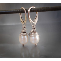 Handmade Silver Earrings with Rice Pearls – Elegant 1cm Design