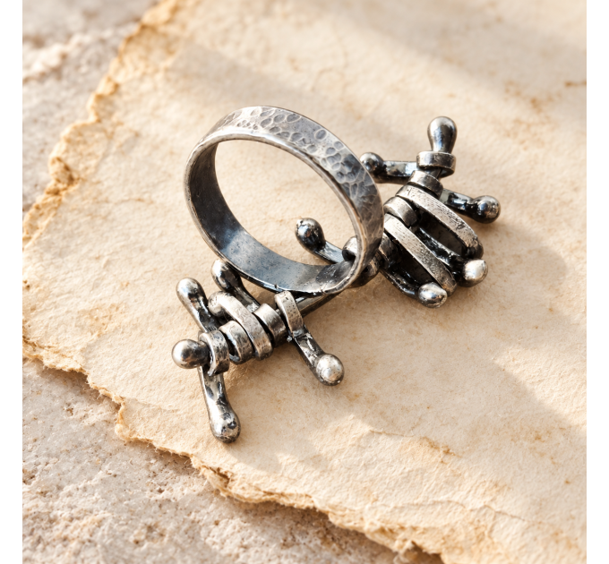 Handmade Articulated Sterling Silver R4ing with Moving Parts | SilverBuds